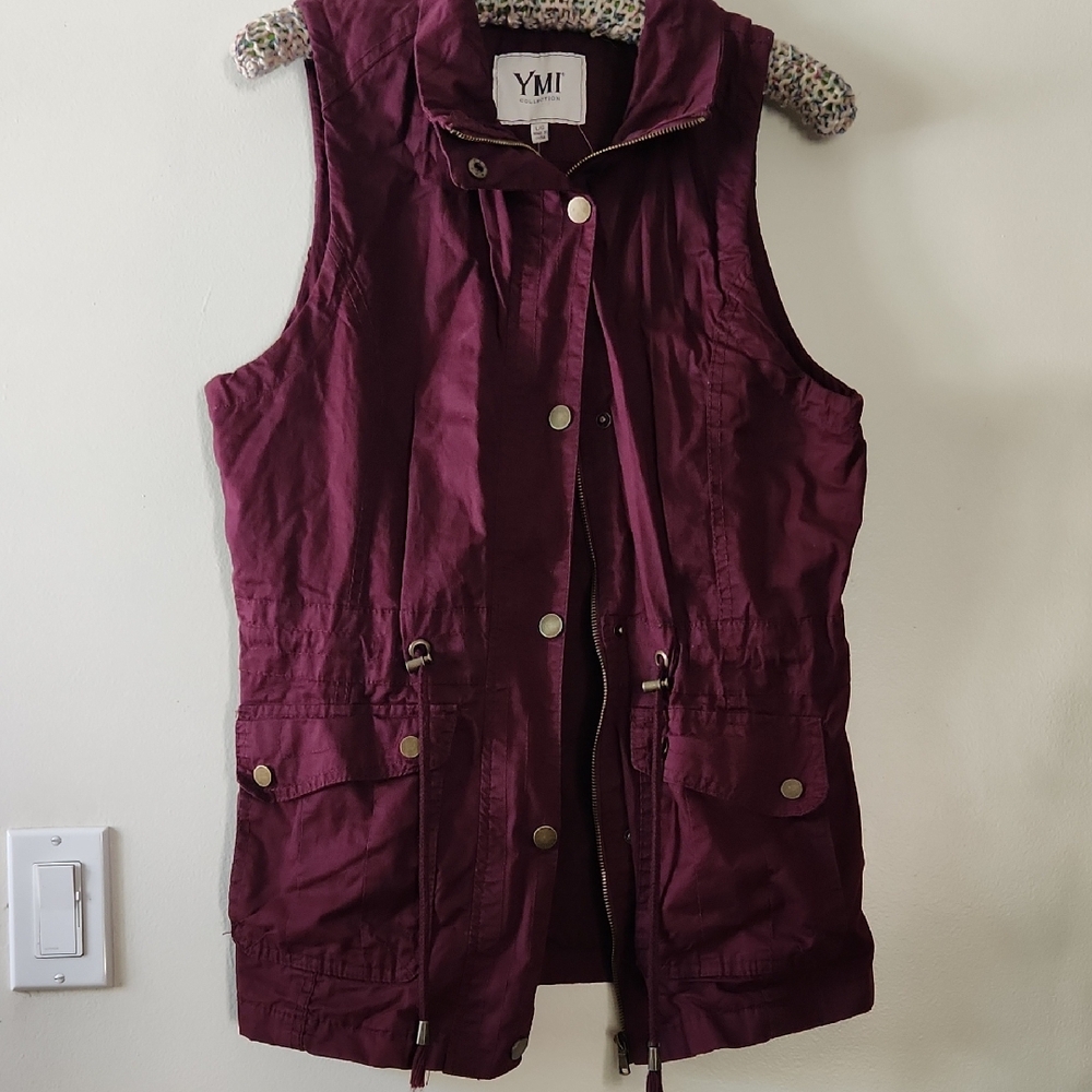 YMI Women's Sleeveless Utility Vest - Burgundy